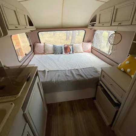 каравана “vibe” Campsite *